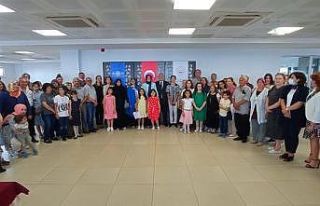 Validen koruyucu ailelere teşekkür