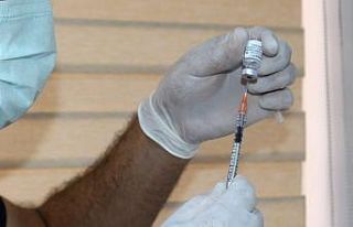 Van’da aşısızlık korona virüs hasta sayılarını...