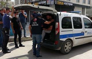 Van’da taşlı sopalı kavga: 2 yaralı