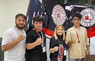 Wushuda Düzceli sporcular kürsünün sahibi