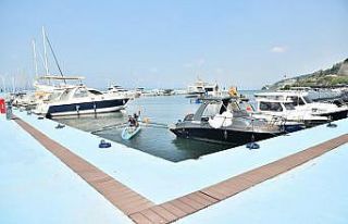 Yat limanı Güzelyalı’ya yakıştı