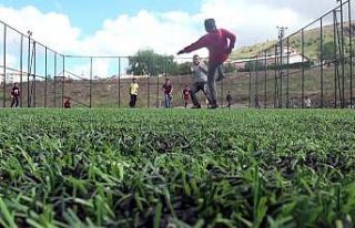 Yozgat’ta halı sahası olmayan mahalle kalmayacak