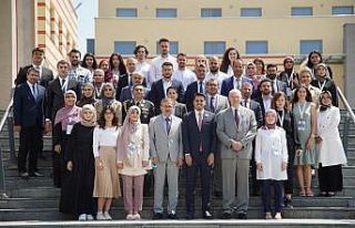 YTB’den Saraybosna’da 29 gence "İnsan Hakları...