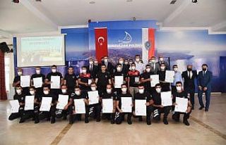Yunus polisleri sertifikalarını aldı