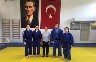 Yunusemreli judocular Romanya yolcusu