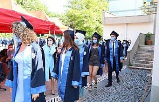ZBEÜ Diş Hekimliği Fakültesi öğrencileri yemin...