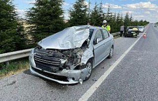 Zincirleme trafik kazasında 3 kişi yaralandı