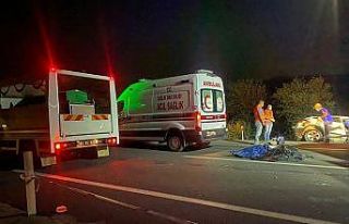 Zincirleme trafik kazasında aynı aileden 4 kişi...