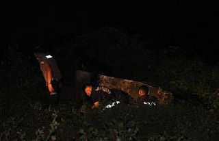 Zırhlı askeri araç şarampole devrildi: 3 asker...