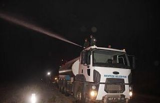 18 tonluk su tankerleri yangınlarda önemli rol aldı