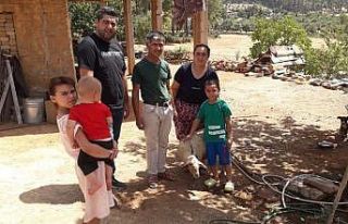 2 bin kilometre uzaklıktan yüreklere dokunan el