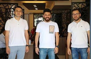 3 kişi ile başladıkları sektörde 14 gence istihdam...