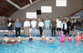 40 bin çikolata dağıtıldı