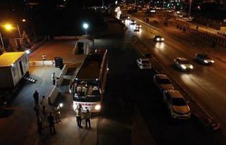 43 ilin geçiş güzergâhında gece yarısı ’otobüs’...