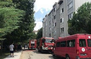 5 katlı binada çıkan yangında hastanelik oldu
