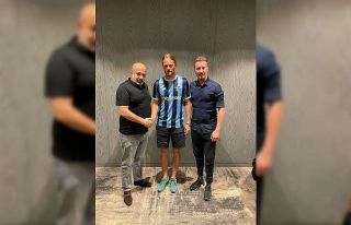 Adana Demirspor Birkir Bjarnason’u transfer etti