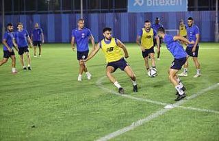 Adana Demirspor’da Fenerbahçe maçı hazırlıkları...