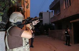 Adana’da torbacılara şafak operasyonu: 9 gözaltı