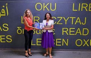 ADÜ Kütüphanesi koleksiyonu akademisyenlerin bağışladığı...