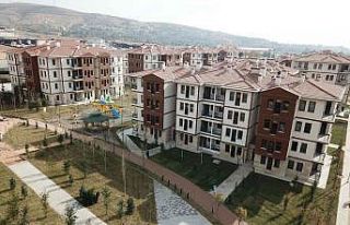 Afetlerde yaralar TOKİ eliyle sarılıyor