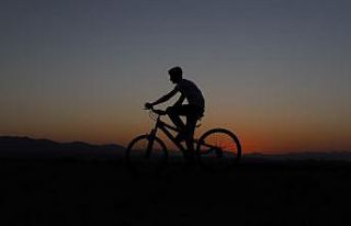 Ağrı’da kızıla boyanan gökyüzü büyüledi