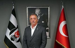 Ahmet Nur Çebi siyah-beyazlı taraftarlara seslendi