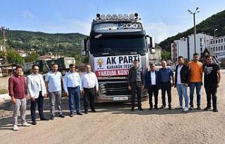 AK Parti Karabük teşkilatından sel bölgesine yardım...