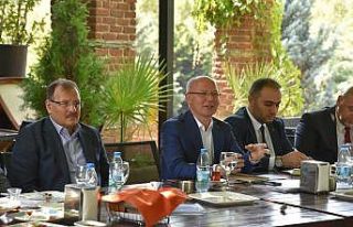 AK teşkilatlar Bursa için çalışıyor
