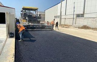 Akdeniz’de yol çalışmaları devam ediyor
