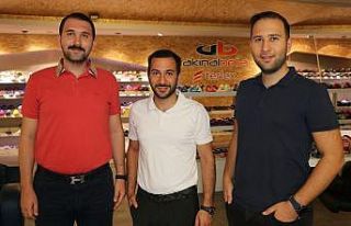 Akınalbella, terlikte dünya devlerine kafa tutuyor