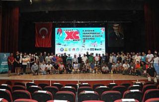 Akşehir’de yamaç paraşütü şampiyonasında...