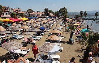 Akyaka yerli turiste kaldı