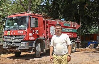 Alevler arasında kalıp arazözünü terk etmeyen...