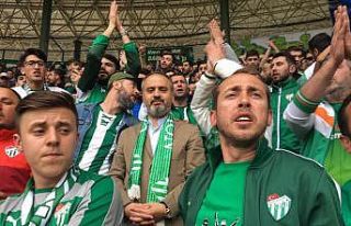 Alinur Aktaş’tan Bursaspor’a 16 bin 16 TL’lik...