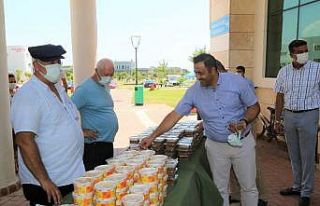 ALKÜ’den aşure ikramı