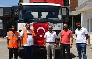 Altınova’dan Muğla’ya su tankeri gönderildi