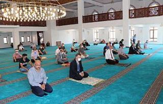 Amasya Üniversitesi İlahiyat Fakültesi Camii ibadete...