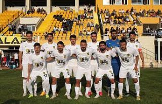 AN Zentrum Bayburtspor, hazırlık maçında Gümüşhanespor’u...