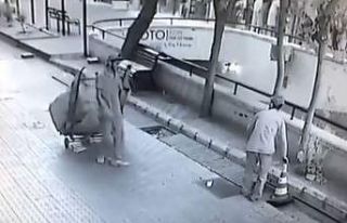 Antalya’da mazgal hırsızlarının rahat tavırları...