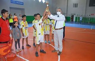 Arslantepe Höyüğü Hokey Ligi’nde şampiyon belli...