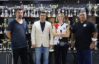 Aslıhan Kayacık Turgutlu Belediyespor’da