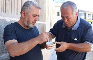 Aşure günü yapılan etkinlikle kutlandı