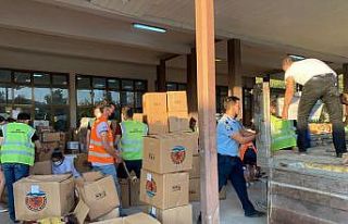 Atakum’dan giden yardım tırları yangın bölgesine...