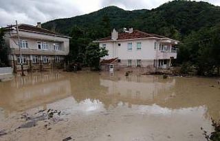 Baba, sele kapılınca çocuklarına ‘Kelime-i Şehadet’...