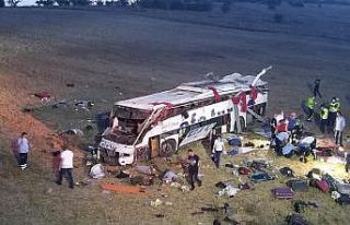 Balıkesir’de katliam gibi kaza: 14 ölü, 18 yaralı