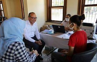 Başkan Akın tercih merkezinde öğrencilerle buluştu