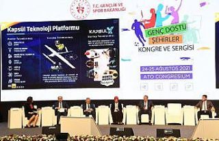 Başkan Altay: “Gençlerimizin hem bugününü hem...