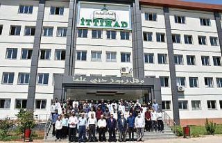 Başkan Beyoğlu’ndan Kuran bülbüllerine ziyaret