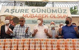 Başkan Ergün vatandaşlarla buluştu, aşure ikram...