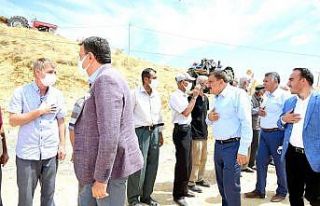 Başkan Gürkan, alt ve üst yapı çalışmalarını...